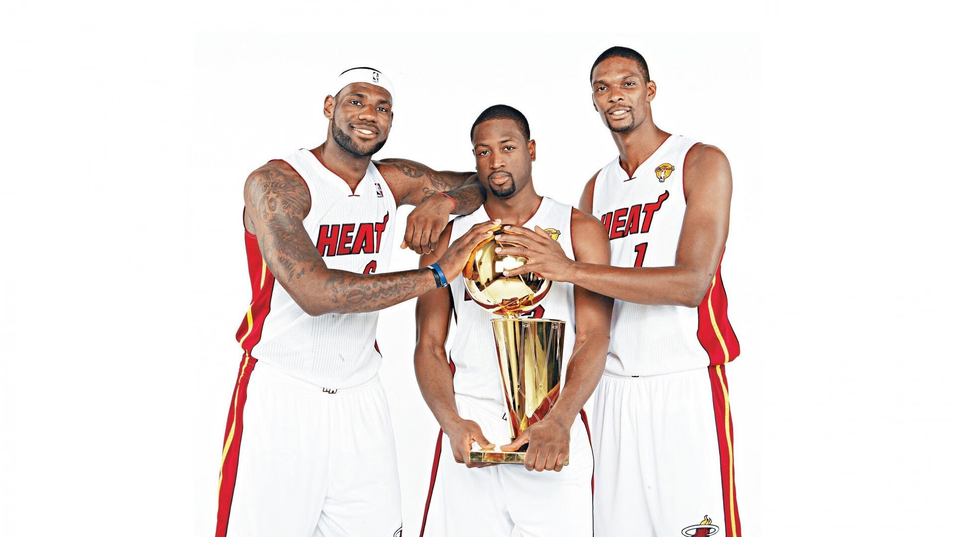 当老鹰的翅膀掠过Faker的峡谷，一场电竞与NBA的封神狂欢
